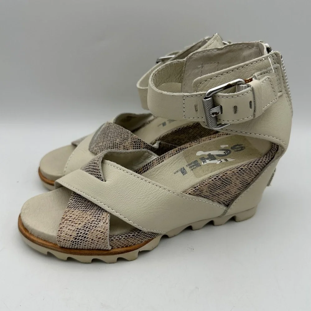Sorel‎ Joanie II Wedge Sandals Womens 6 Cream Tan Snakeskin Leather NL2834-125